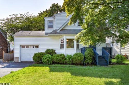 11 Watnong Rd, Greystone Park, NJ 07950-1623