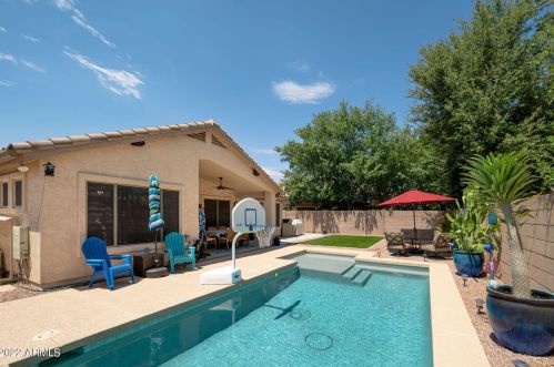 1142 Devon Dr, Gilbert, AZ 85296-3626
