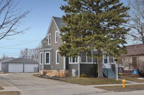 423 Indiana Ave, Fond Du Lac, WI 54937-1514
