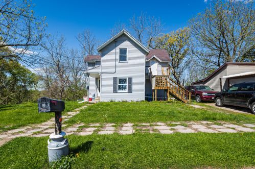 16779 1st St, Centerville, WI 54630-7191