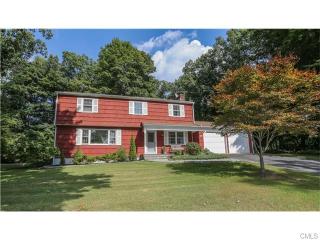 10 Hearthstone Dr, Bethel, CT 06801-1209