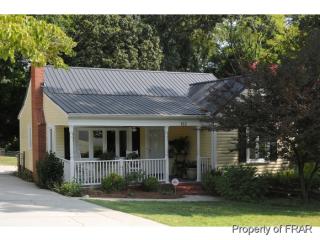 953 Mckimmon Rd, Fayetteville NC  28303-4222 exterior