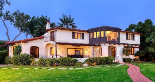 2900 Nichols St, San Diego CA 92106-3426 exterior