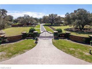 22920 River Rd, Alva, FL 33920-3356