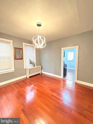 6606 Keystone St, Philadelphia PA 19135-2816 exterior