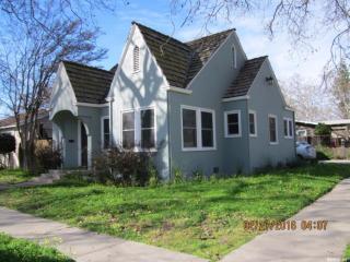 1131 Marshall St, Turlock CA  95380-4126 exterior