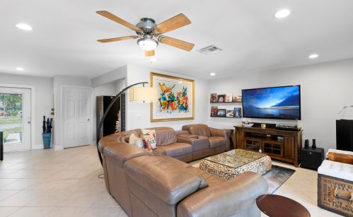 156 Landmark St, Marco Island FL  34145-4423 exterior