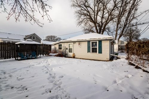 818 Kane St, La Crosse, WI 54603-2623