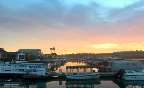 58 Saratoga, Newport Beach CA  92660-6148 exterior