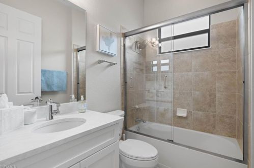 10070 Biscayne Bay Ln, Naples FL 34120-3754 exterior