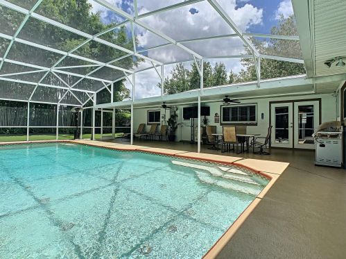 836 Chickapee Trl, Maitland FL  32751-3925 exterior