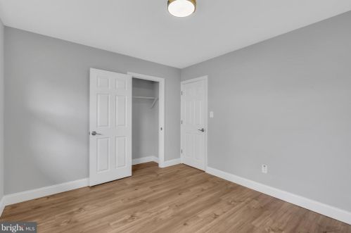 38 Parish Ln, Willingboro NJ  08046-2708 exterior