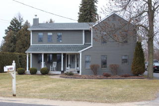 1385 Lake Shore Rd, Chazy Landing, NY 12921-3401