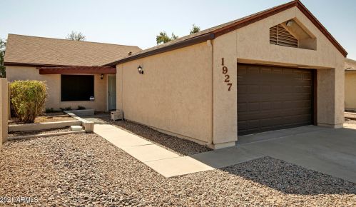 1927 Illinois St, Chandler, AZ 85225-7074