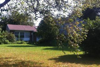 42 Rotterdam Rd, Southampton, PA 18966-2319