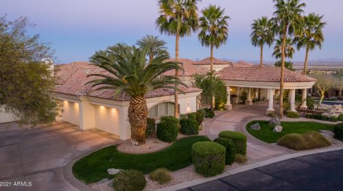 15645 7 St, Phoenix AZ 85014-4142 exterior