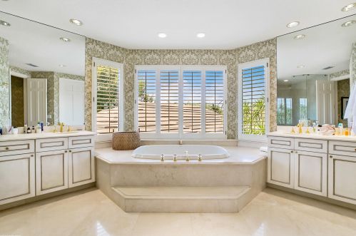 15563 Estancia Ln, West Palm Beach FL  33414-7439 exterior