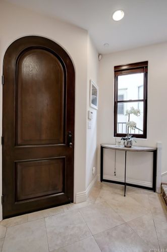 320 33rd Pl, Manhattan Beach CA  90266-3820 exterior