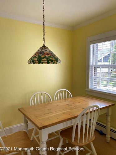 562 Edgemere Dr, Red Bank NJ  07711 exterior
