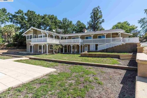 481 La Gonda Way, Danville, CA 94526-2522