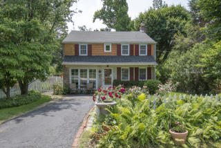 1107 Maplecrest Cir, Gladwyne, PA 19035-1337