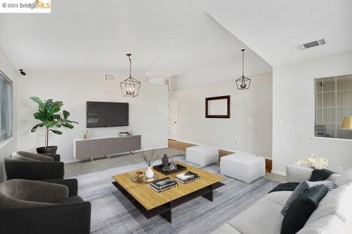 3889 Oak Grove Ct, Oakley CA  94561-4218 exterior