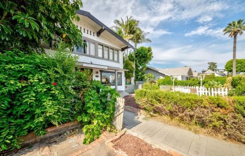 419 Commonwealth Ave, Fullerton CA 92832-2054 exterior