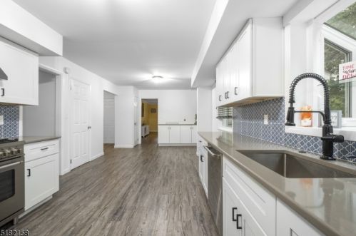 338 10th Ave, Manville NJ  08835-1105 exterior