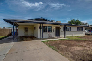 3320 Cactus Wren Dr, Phoenix AZ  85051-8315 exterior