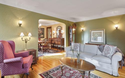 4235 Washburn Ave, Minneapolis MN 55412-1532 exterior