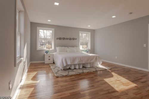 115 La Grande Ave, Fanwood NJ  07023-1556 exterior