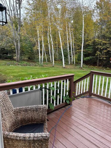 23 Strawberry Ln, Raymond NH  03077-2080 exterior