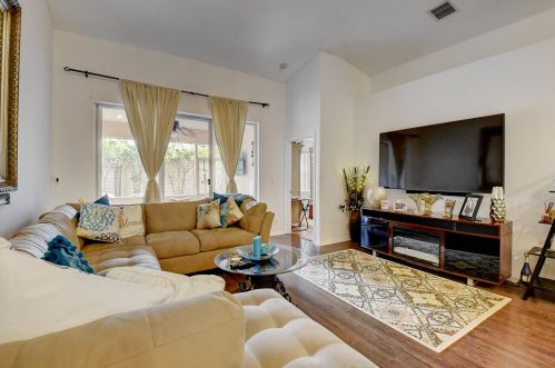 2464 Coral Trace Pl, Delray Beach FL  33445-3425 exterior