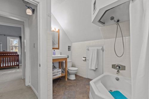 4156 97, Milwaukee WI 53222-1417 exterior