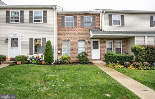 2212 Mulberry Ct, Lansdale, PA 19446-4326