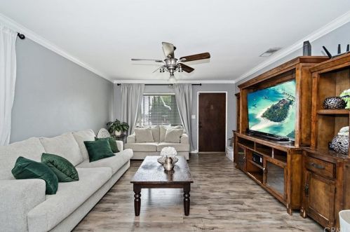 1701 Lindauer Dr, La Habra, CA 90631-2559