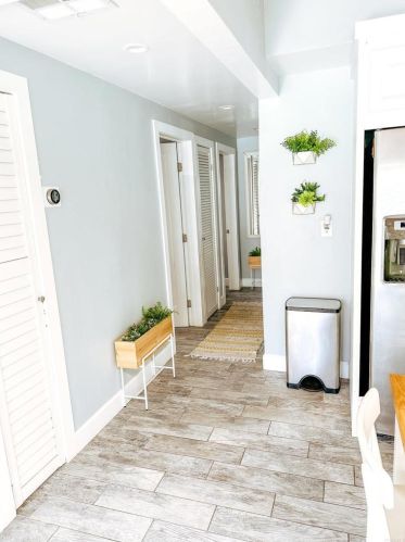 814 Capistrano Pl, San Diego CA 92109-8106 exterior