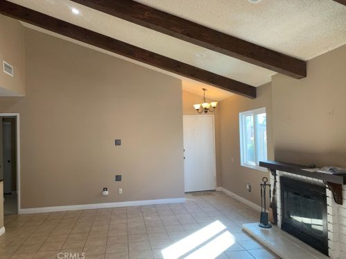 16705 Minter Ct, Santa Clarita CA  91387-3275 exterior