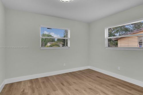 7720 35th St, Hollywood FL  33024-2213 exterior