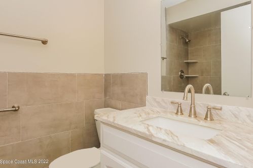 3915 Monterey St, Cocoa FL  32927-8459 exterior