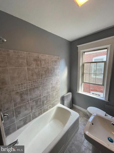 320 Dayton St, Trenton NJ  08610-6417 exterior