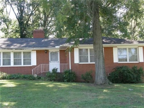 317 13th St, Salisbury, NC 28144-3560