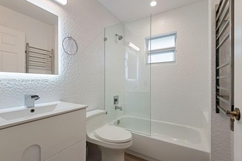 14019 Miller Dr, West Palm Beach FL  33410-1131 exterior