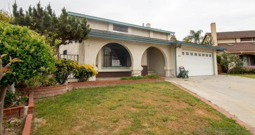 602 222nd St, Long Beach, CA 90745-3247