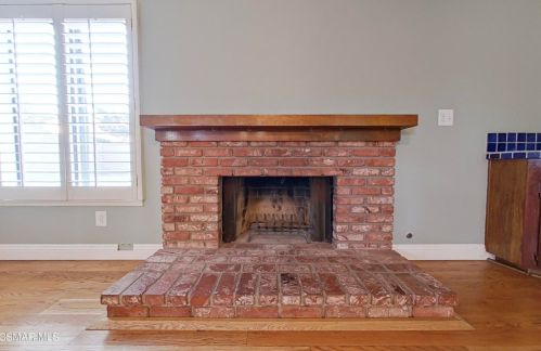 1494 Rio Vista Ct, Simi Valley CA  93065-5810 exterior
