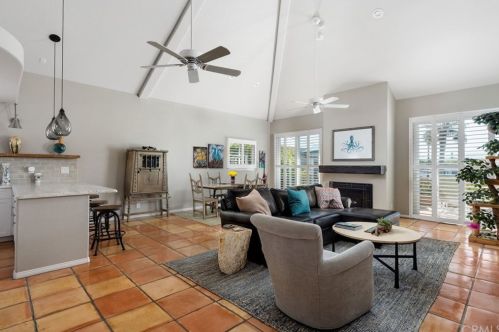 144 Broadway, Redondo Beach, CA 90277-3134
