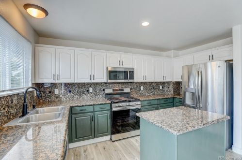 5637 Winnipeg St, Denver CO  80015-6535 exterior