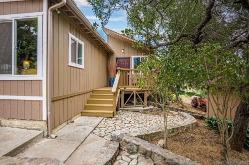 29079 Aerie Rd, Valley Center CA  92082-5728 exterior