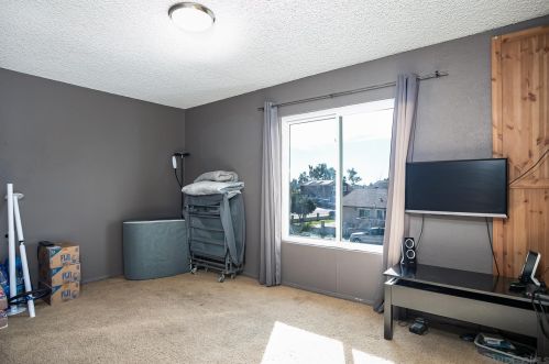 3087 Fleming Dr, San Diego CA exterior