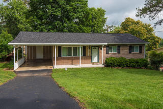 4929 Palmwood Dr, Knoxville, TN 37921-5390